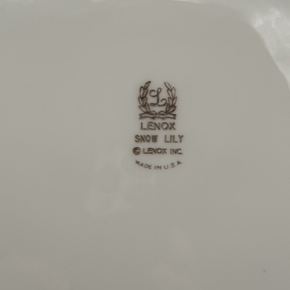 Lenox Snow Lily Salad Plate - Picture 4 of 4